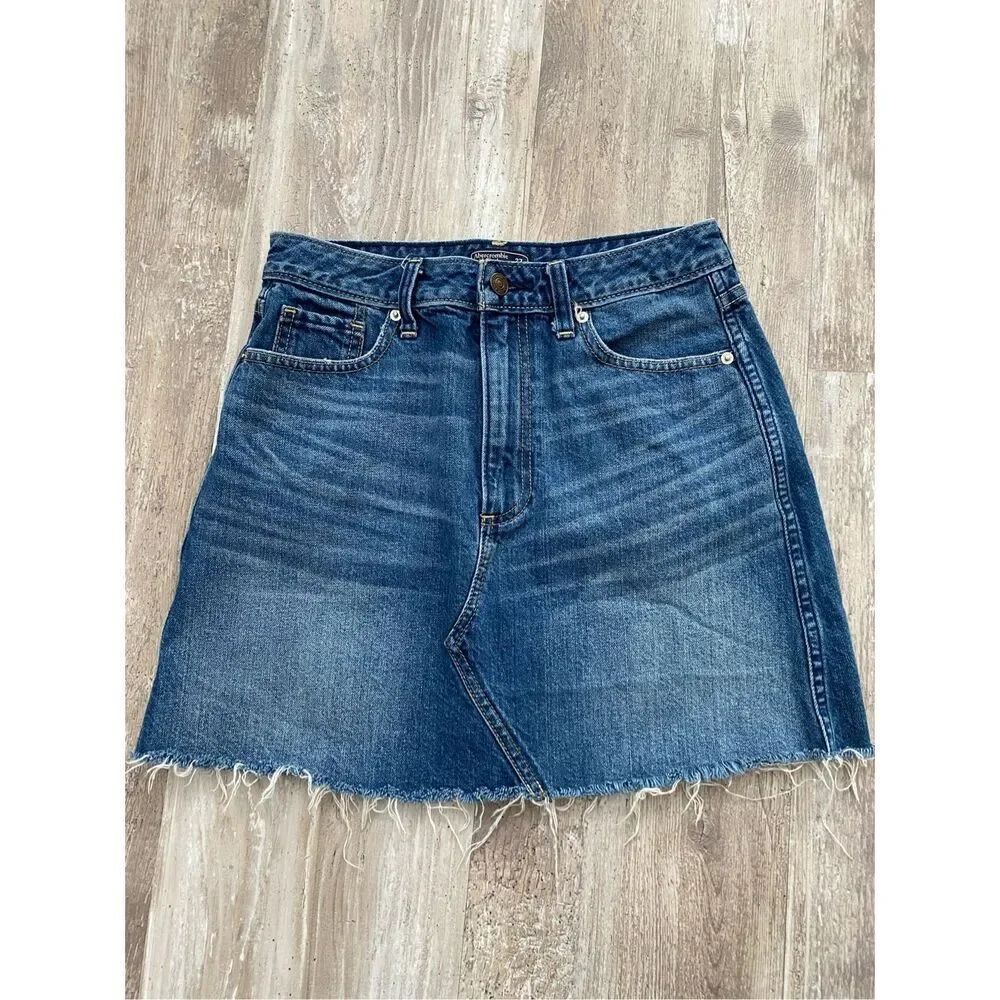 EUC Abercrombie & Fitch Jean Skirt Size 27